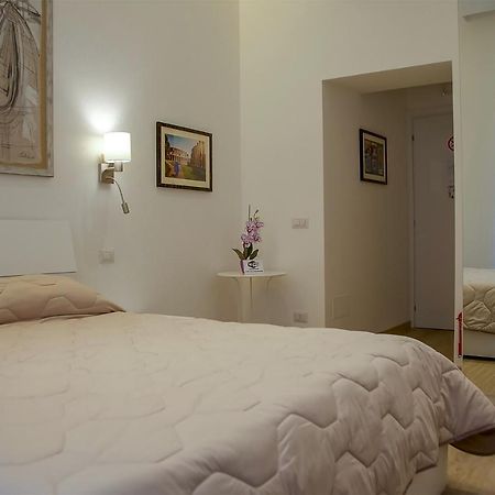 Roma Vespahouse Exteriör bild